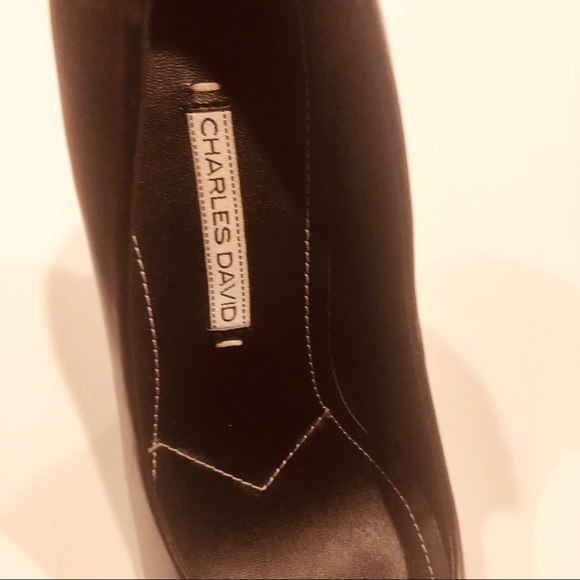 Black Charles David Pumps Size 8 1/2 - Picture 8 of 8